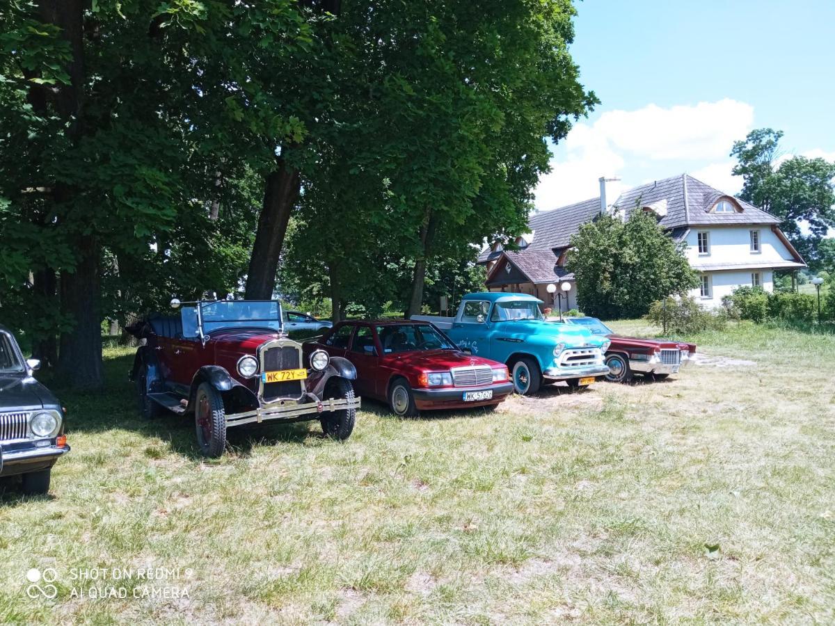 Dwor Strzyzew Panzió Zelazowa Wola Kültér fotó