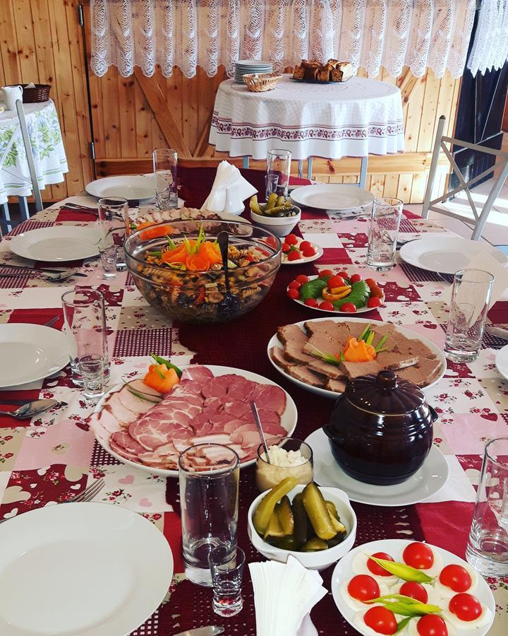 Dwor Strzyzew Panzió Zelazowa Wola Kültér fotó